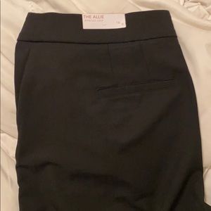 Lane Bryant “The Allie” Wide Leg Crop Size 16R